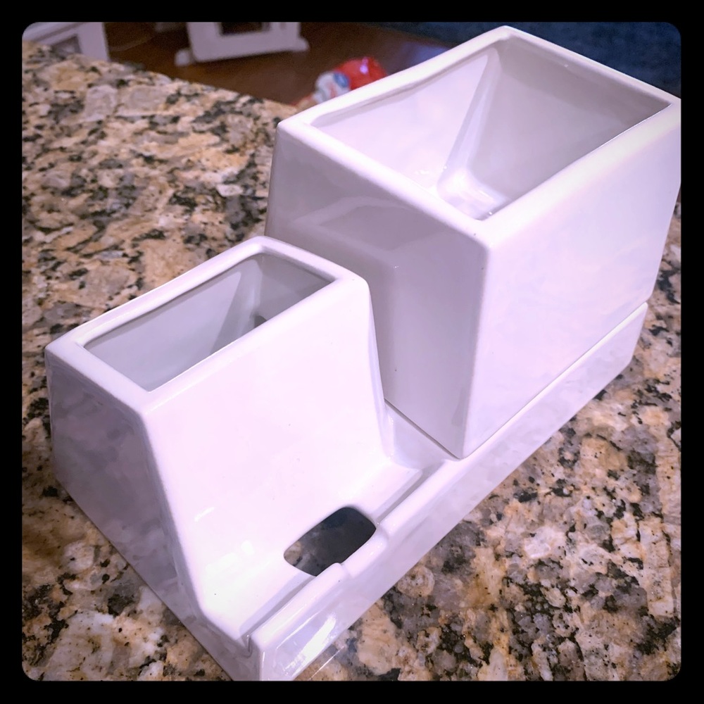 Smartphone Valet & Planter